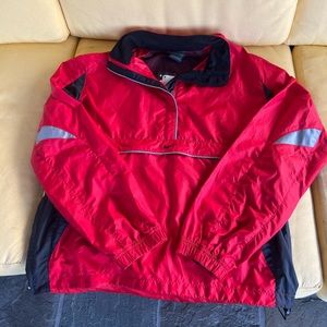 EUC Women’s Nike pullover windbreaker